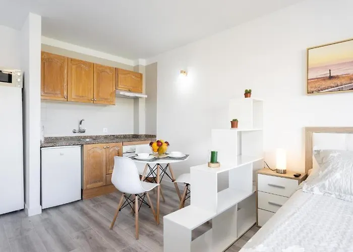 Precioso En El Sur De Tenerife Apartman *
